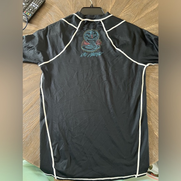 Cobra Kai youth shirt - Picture 5 of 5